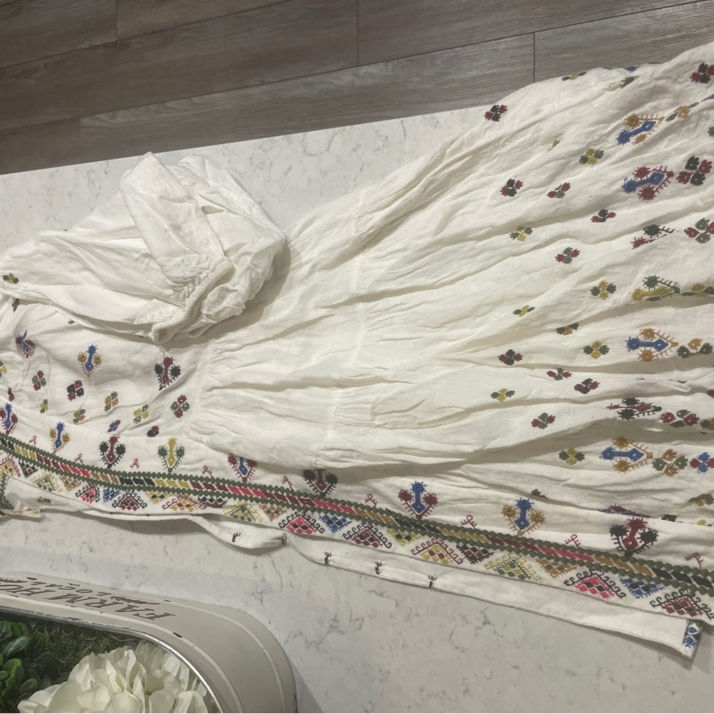 Embroidered Boho Blouse - Picture 3 of 5